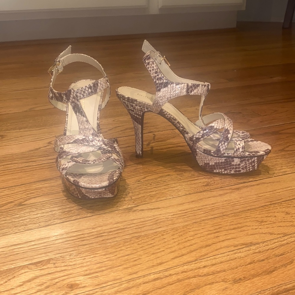 BCBG faux snake heels. 4”